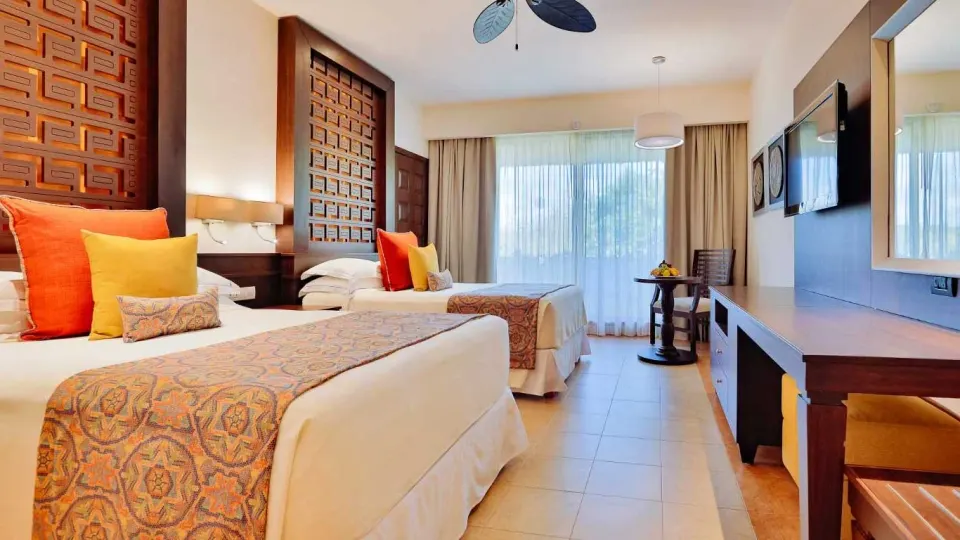 Deluxe Plus Room Official 1