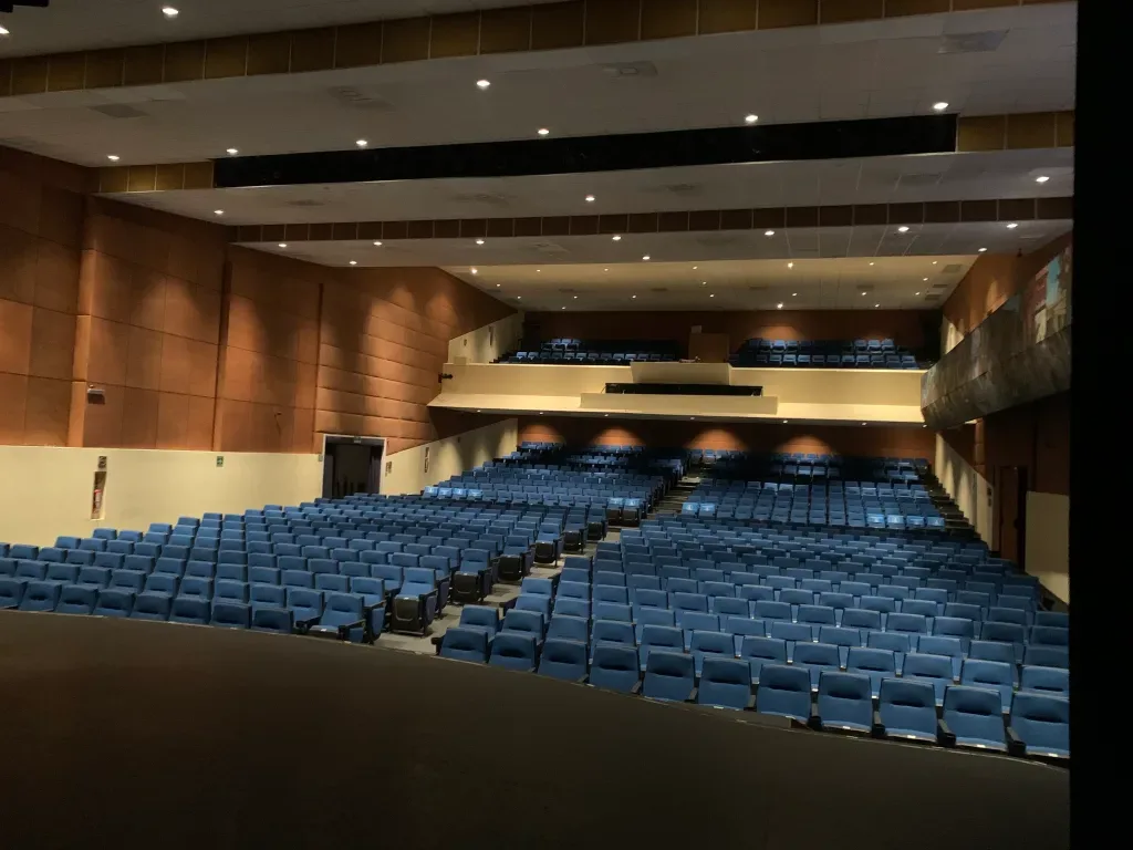 Teatro De Cancun 5 Min Walk