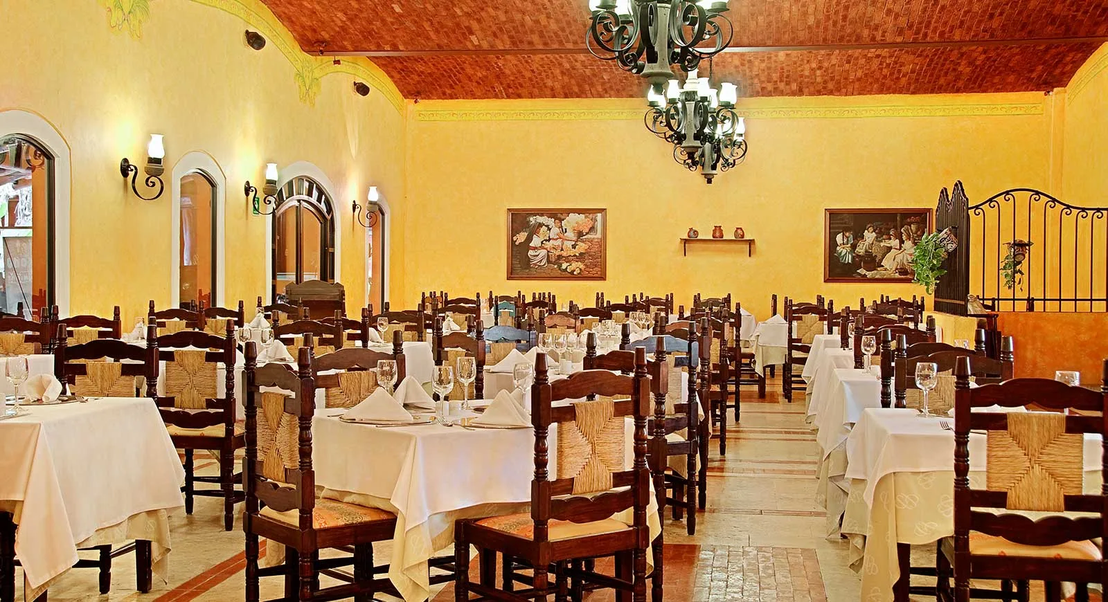 La Piazza at Occidental Cozumel