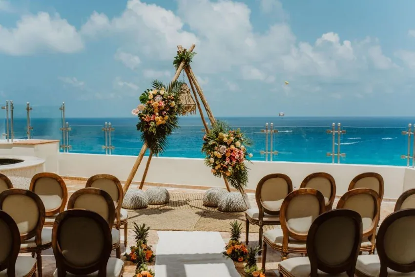Sea View Terrace Venue at Occidental Tucancún