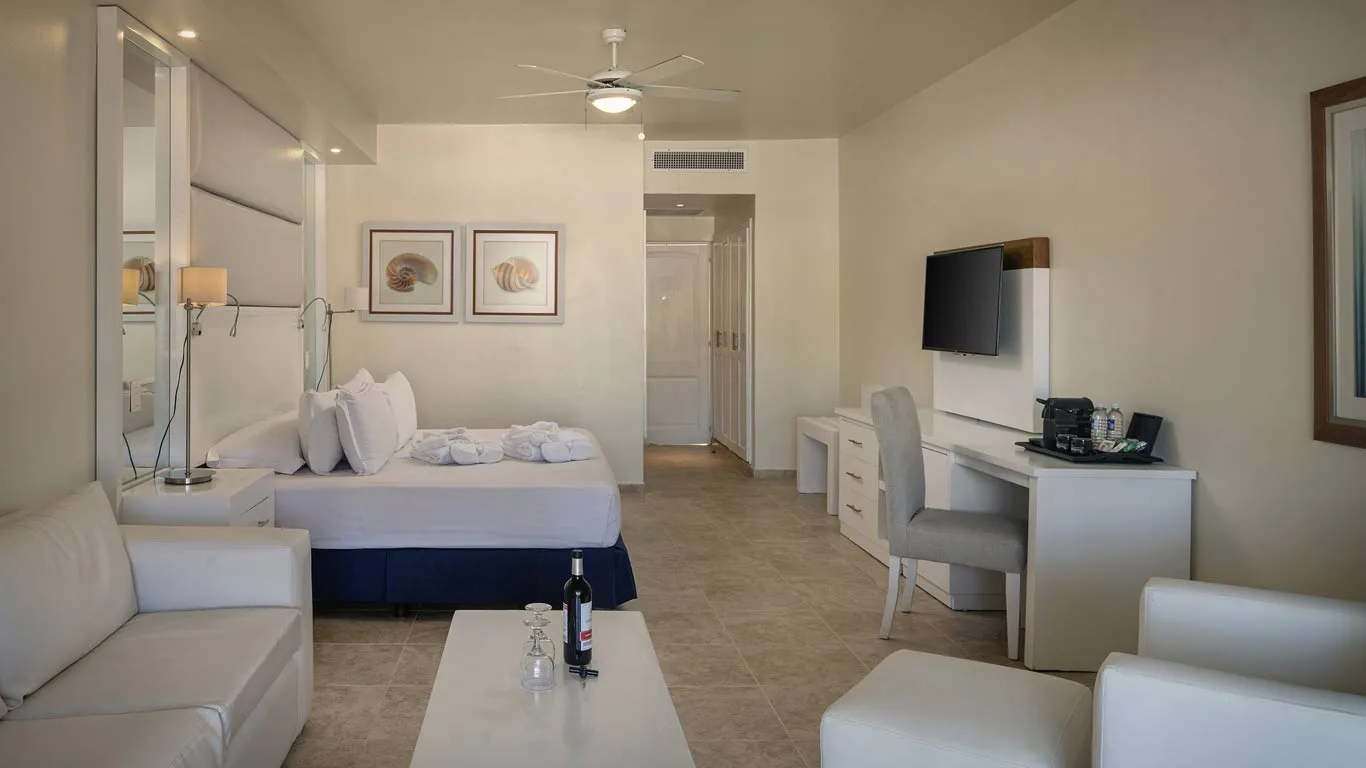 Privilege Honeymoon Junior Suite Official 3