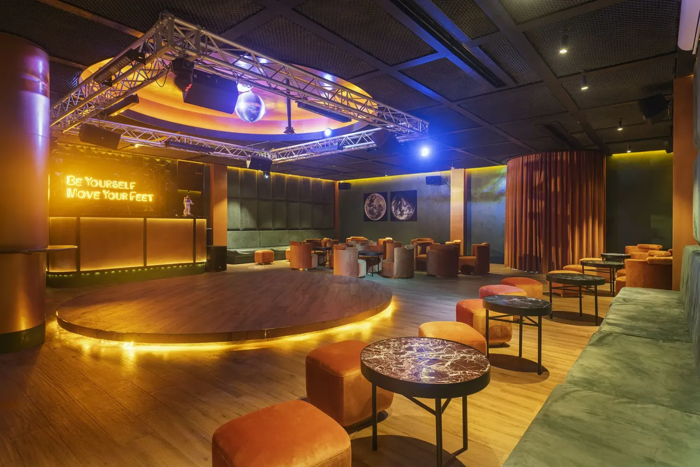 Disco lounge with dance floor and lighting at Ocean Coral Spring.
