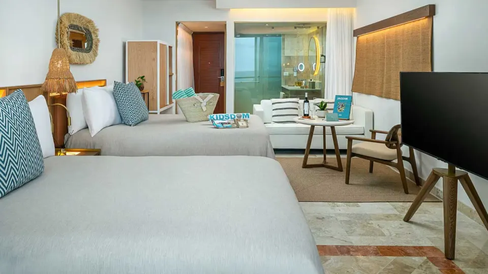 Family Concierge Master Suite Ocean View Official 1