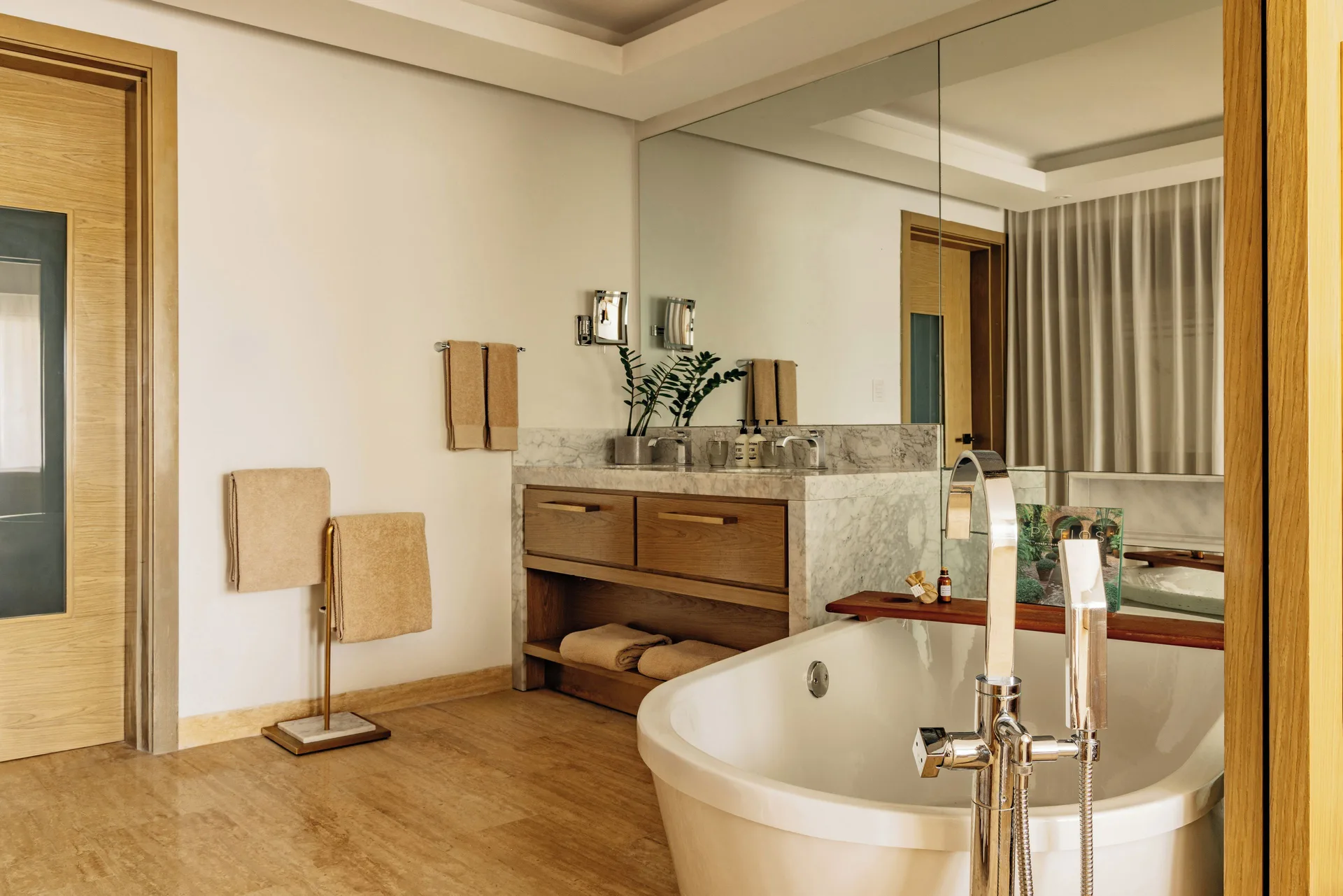 Family Concierge Master Suite bathroom with soaking tub at Paradisus Grand Cana.