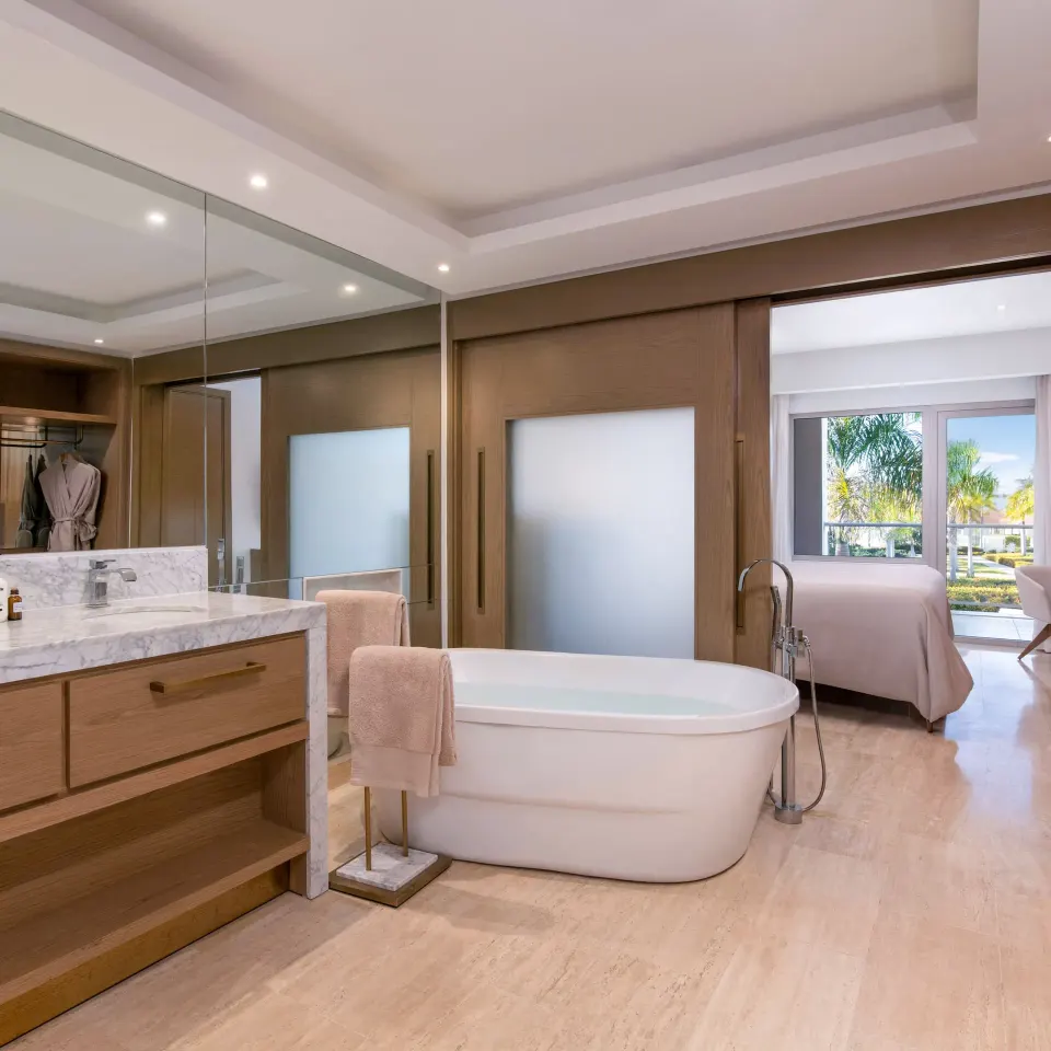 Family Concierge Master Suite Official 2