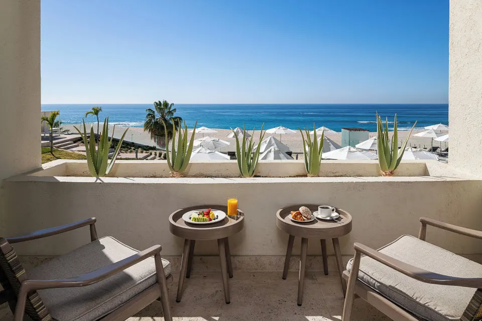 The Reserve Suite Ocean Front terrace with breakfast and ocean view at Paradisus Los Cabos.