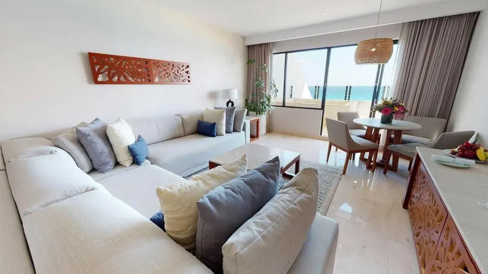 Deluxe Superior Room Official 4