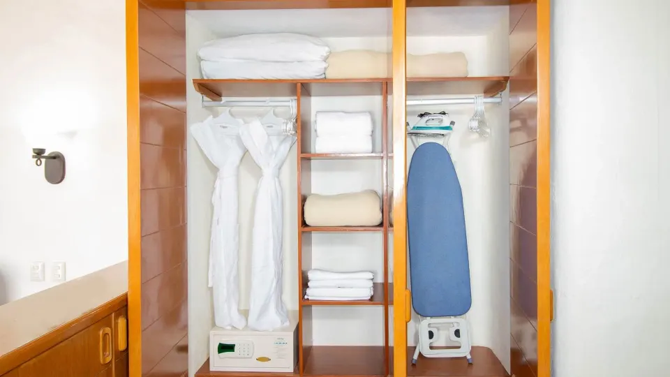 1 Bedroom Suite With Terrace Official 4