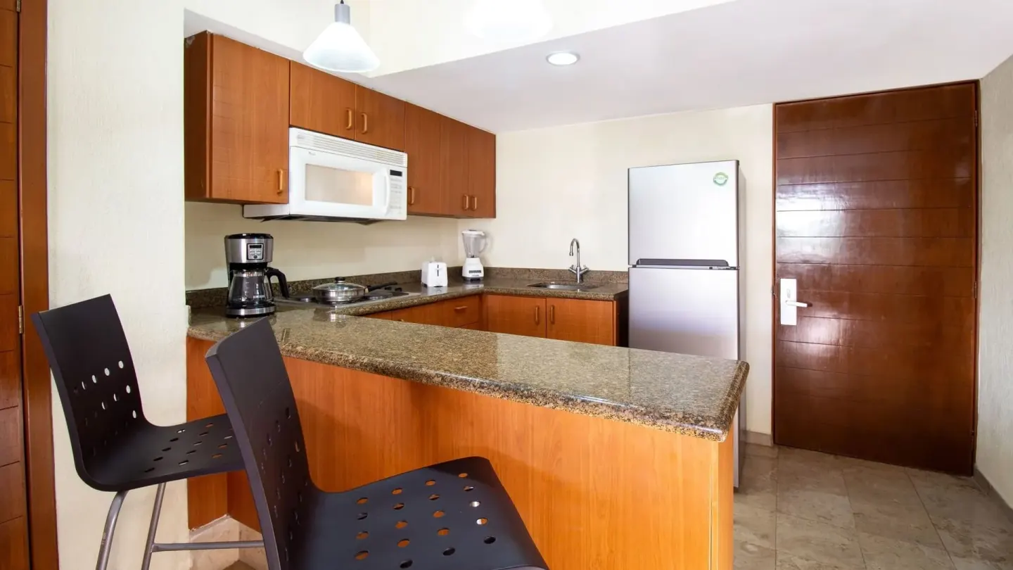 2 Bedroom Family Suite Pool View Official 4