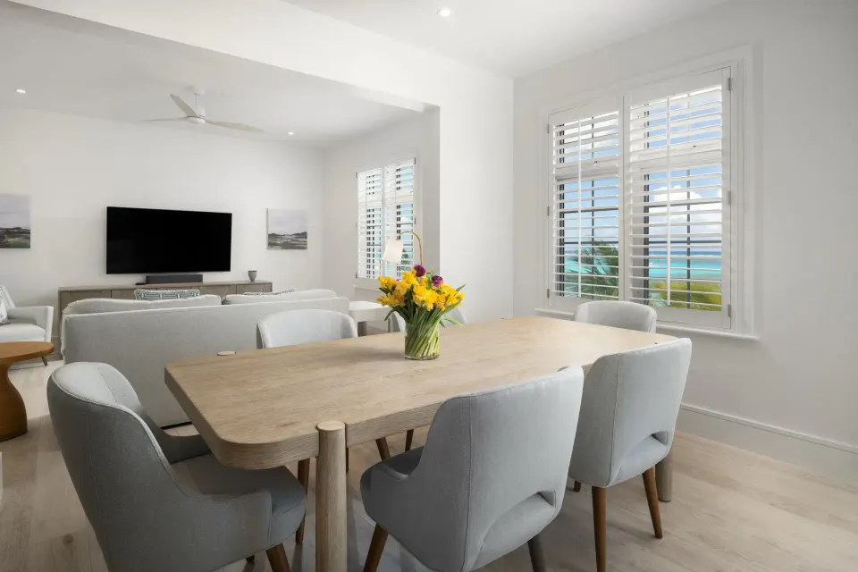 Penthouse Ocean Front Five Bedroom Suite Official 5