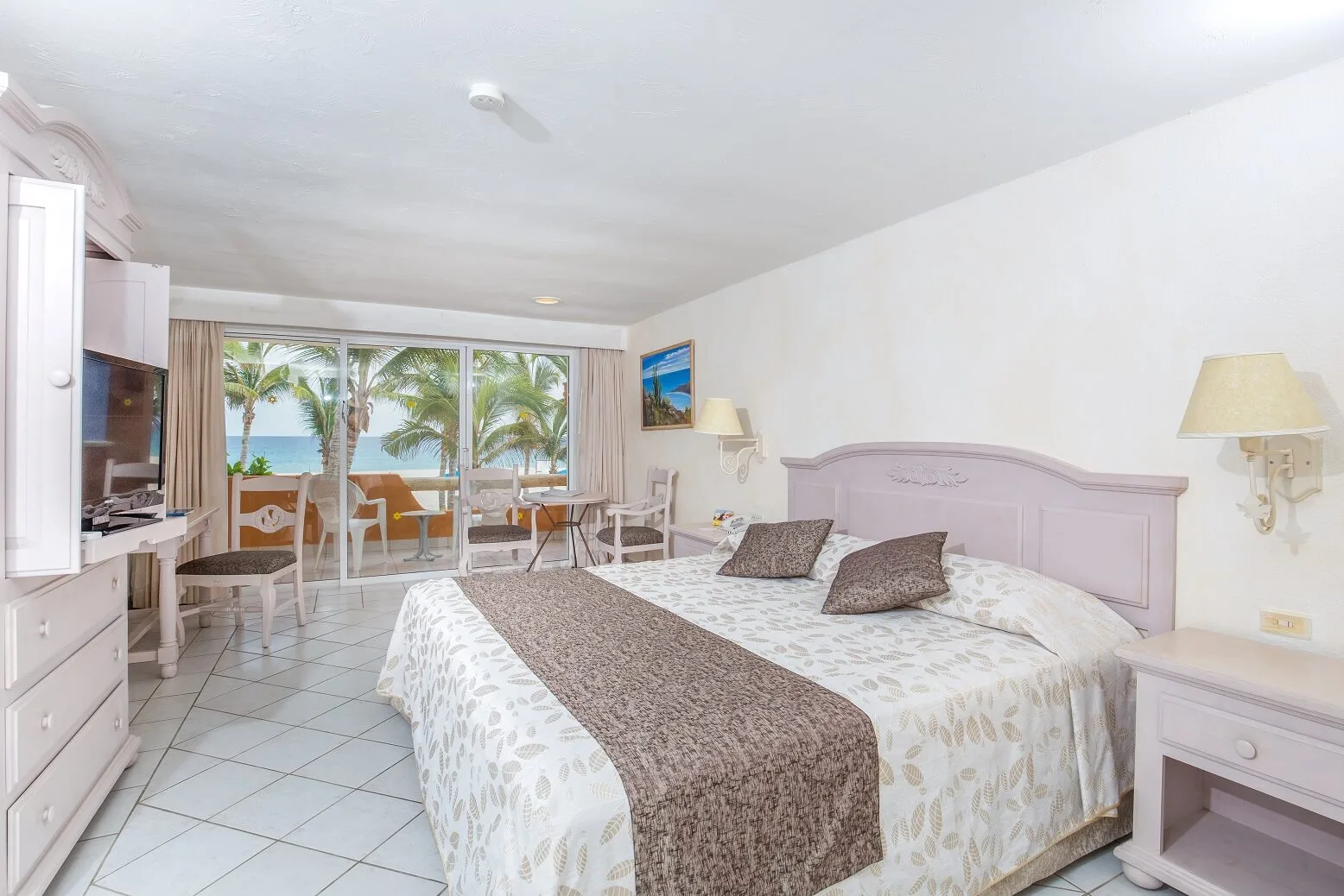 Standard Room Front Ocean View Official 1