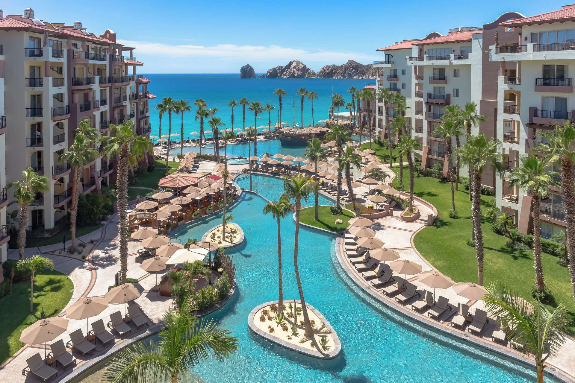 Villa del Arco Beach Resort and Spa Cabo San Lucas family-friendly resort with Medano Beach location