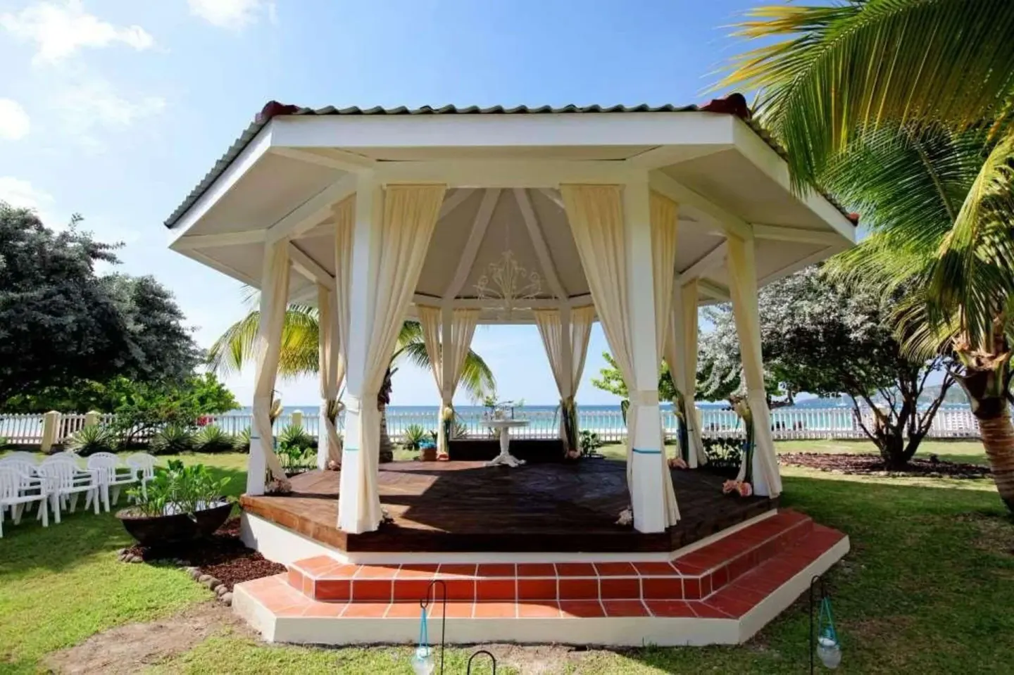 Beachfront wedding gazebo at Radisson Grenada Beach Resort.