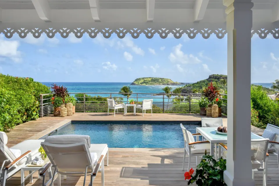 Ocean View Pool Suite terrace with private pool and sea view at Rosewood Le Guanahani St Barth.