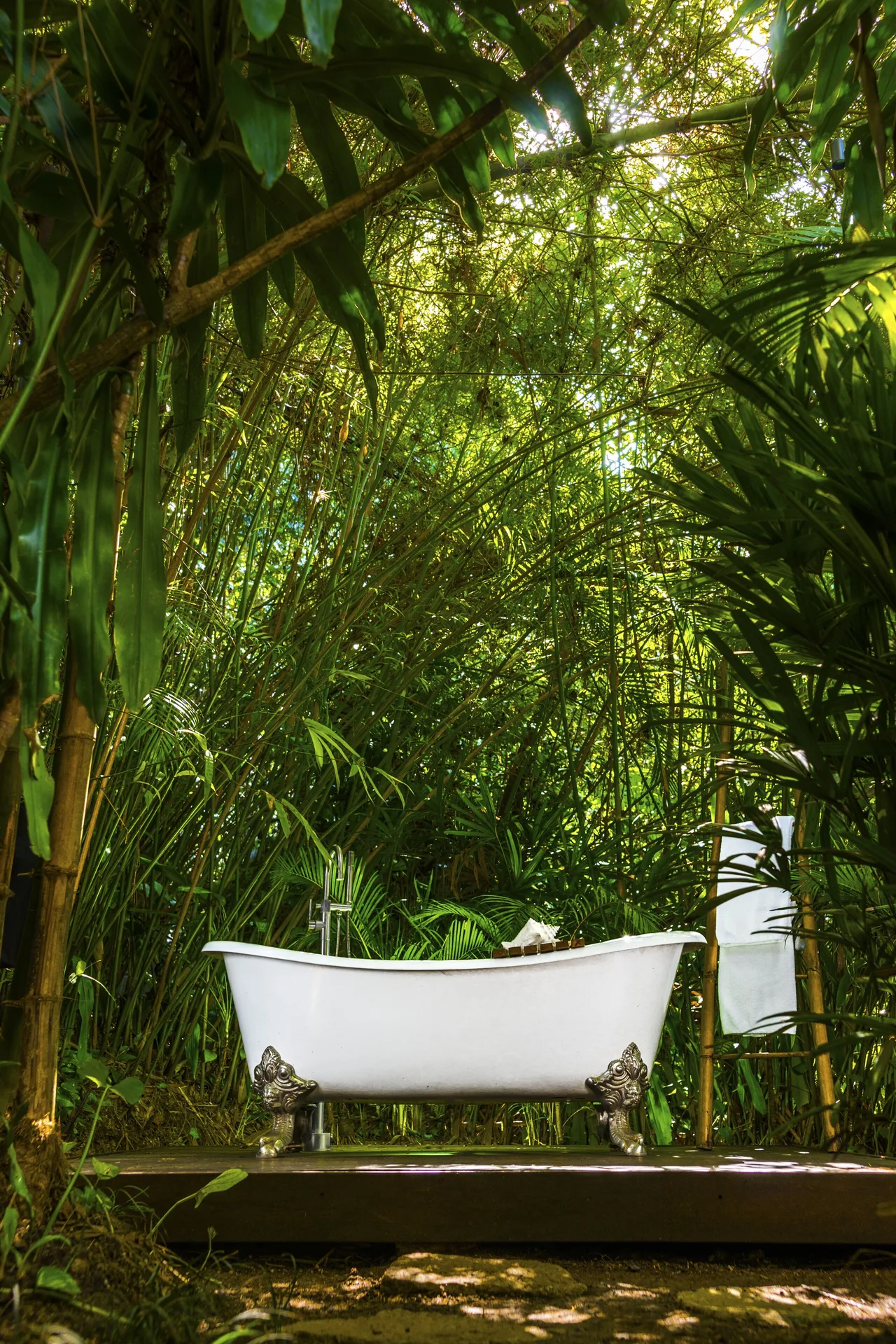 Classic Villa 4 Bedrooms at Round Hill Hotel And Villas featuring outdoor clawfoot bathtub and private pool experience in Jamaica.