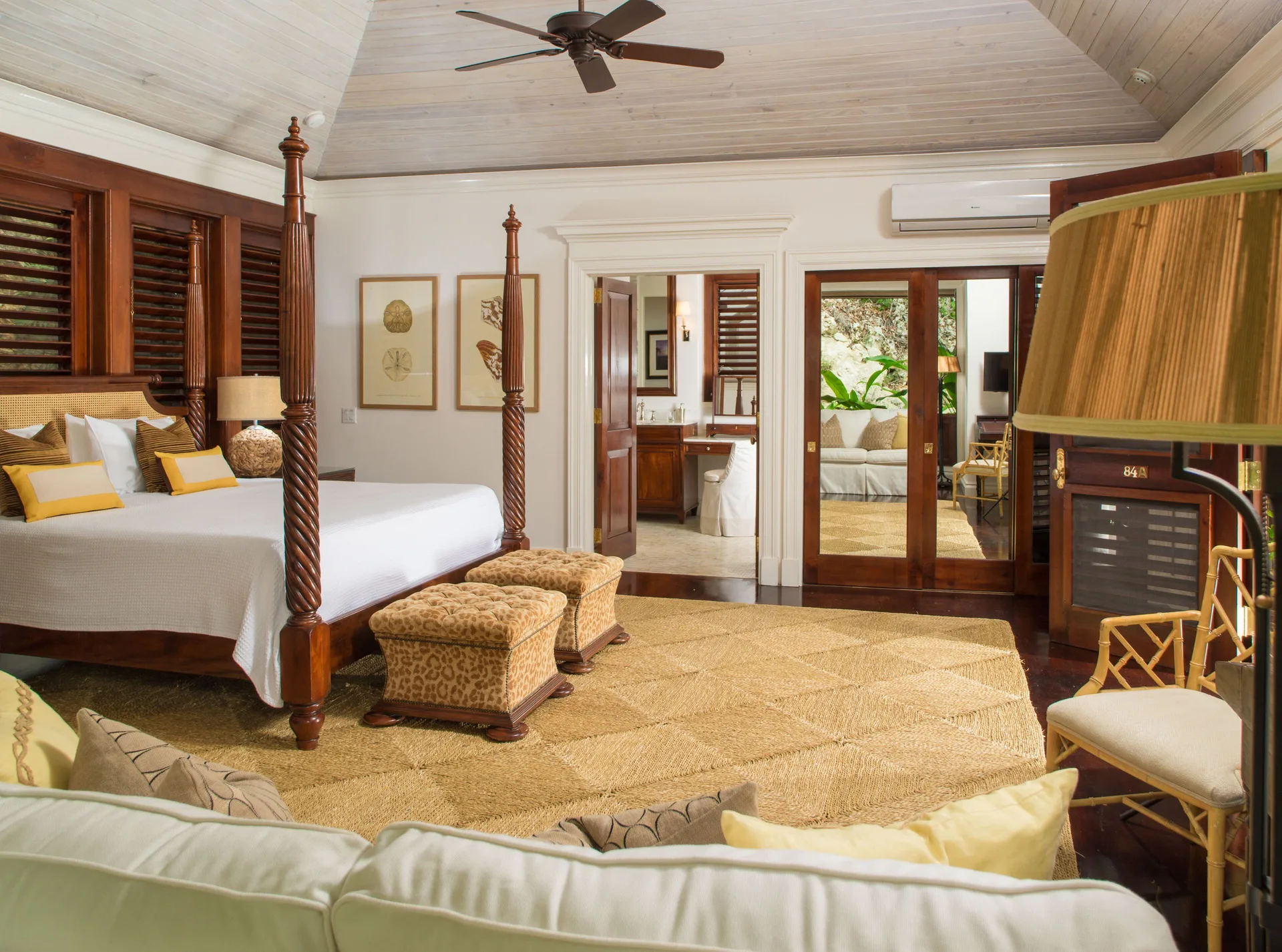 Four-poster bedroom in Estate Villa 5 Bedroom at Round Hill Hotel And Villas.