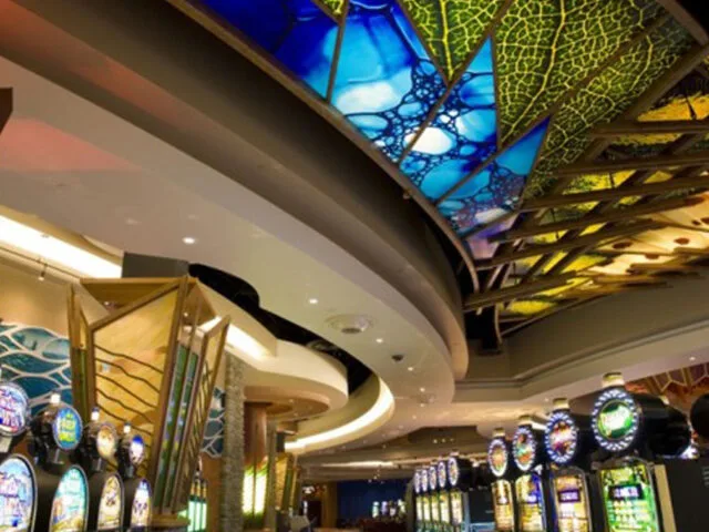 Dunes Casino 5 Min Walk