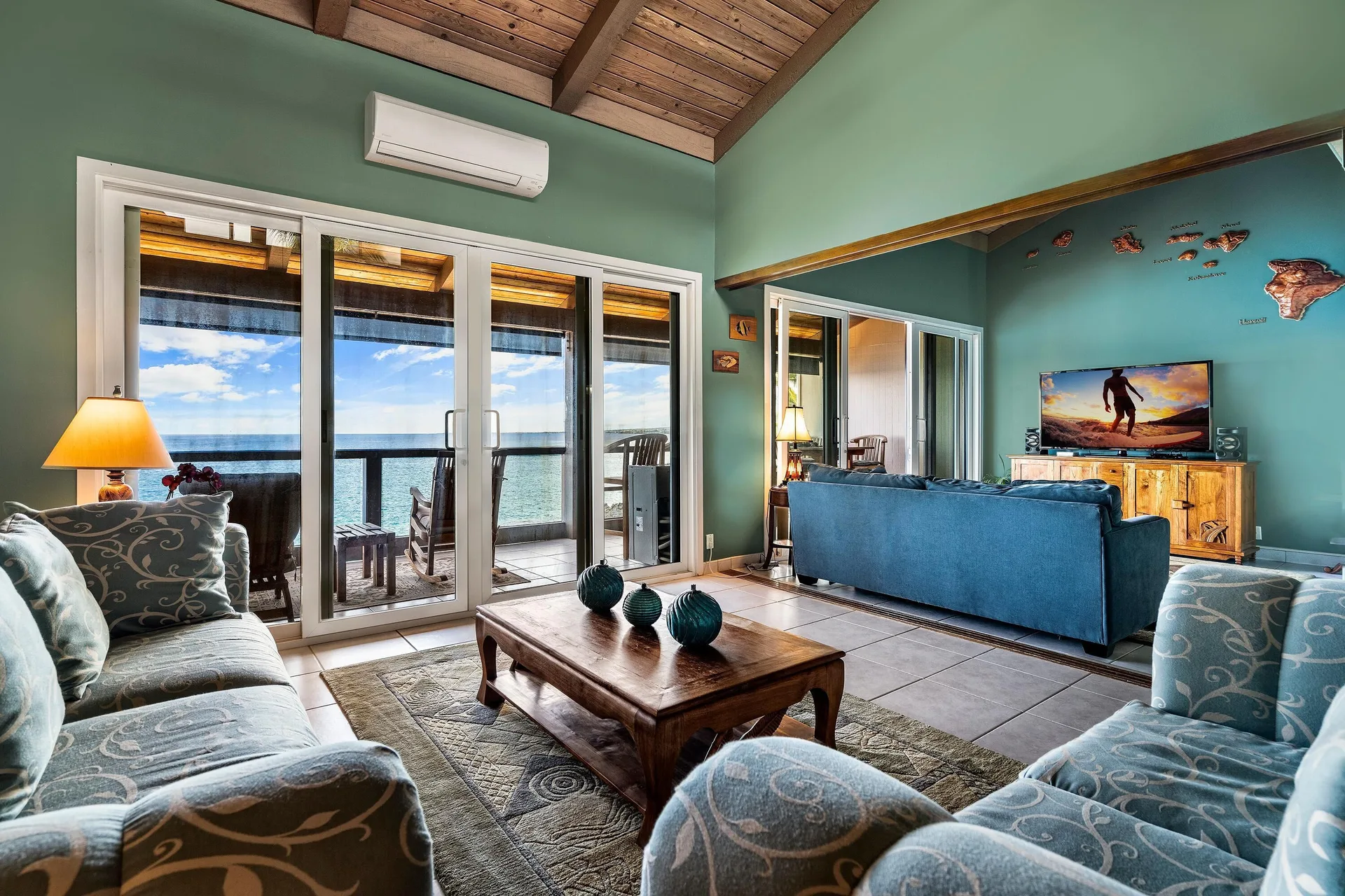 Keauhou Kona Surf & Racquet Club #5-303 condo rental with oceanfront grounds and Keauhou setting