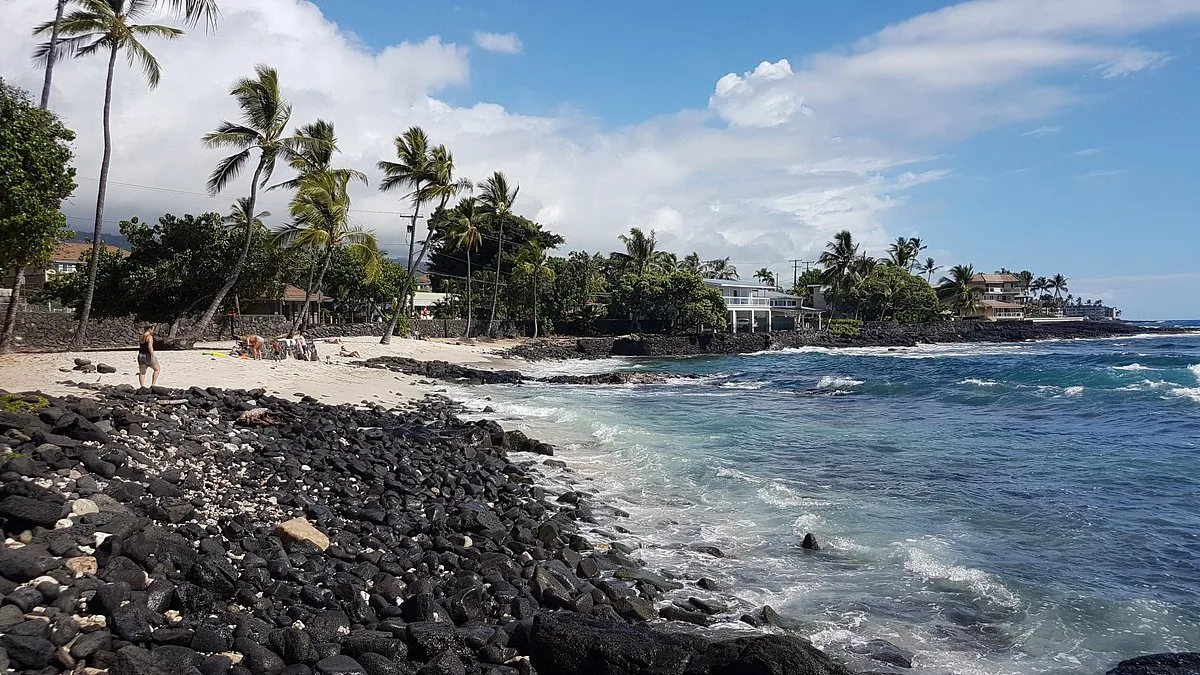 Honl S Beach 5 Min Walk