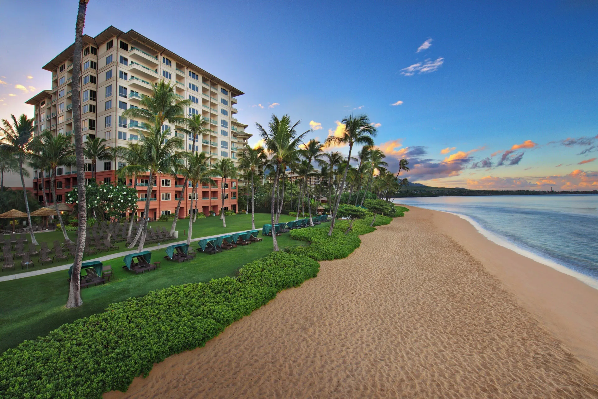Marriott's Maui Ocean Club Lahaina and Napili Towers beachfront villa resort on Kaanapali Beach