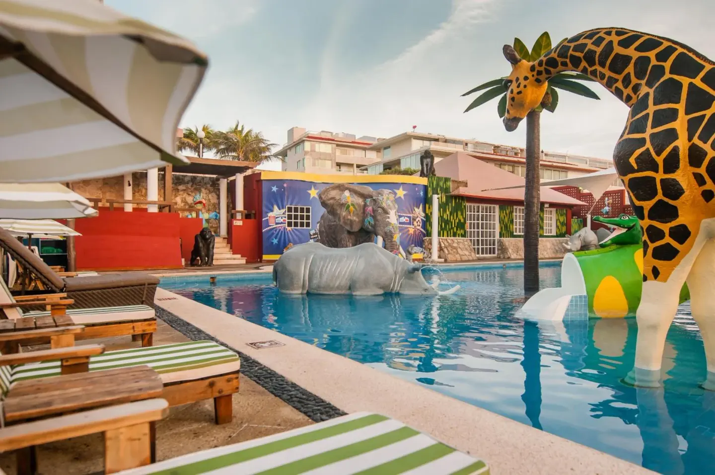 Children's pool with animal figures and loungers at Royal Solaris Cancun.
