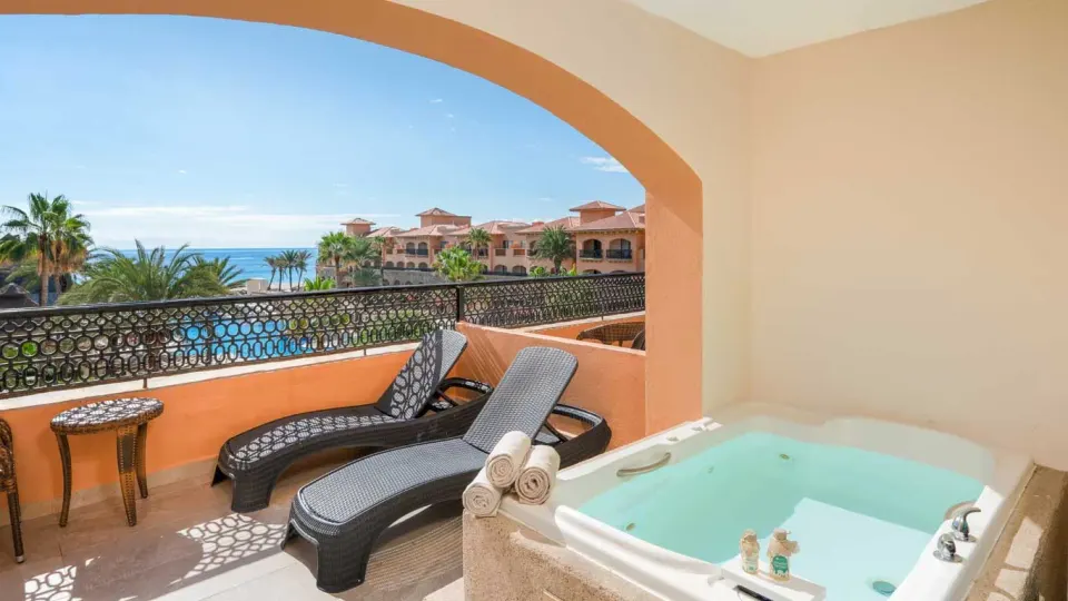 Deluxe Ocean View Room With Whirlpool Official 1
