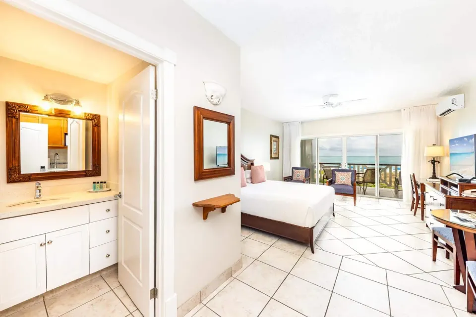 Two Bedroom Suite Official 3