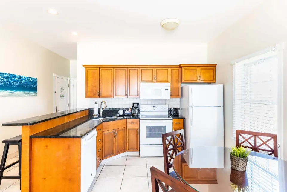 Two Bedroom Suite Official 4