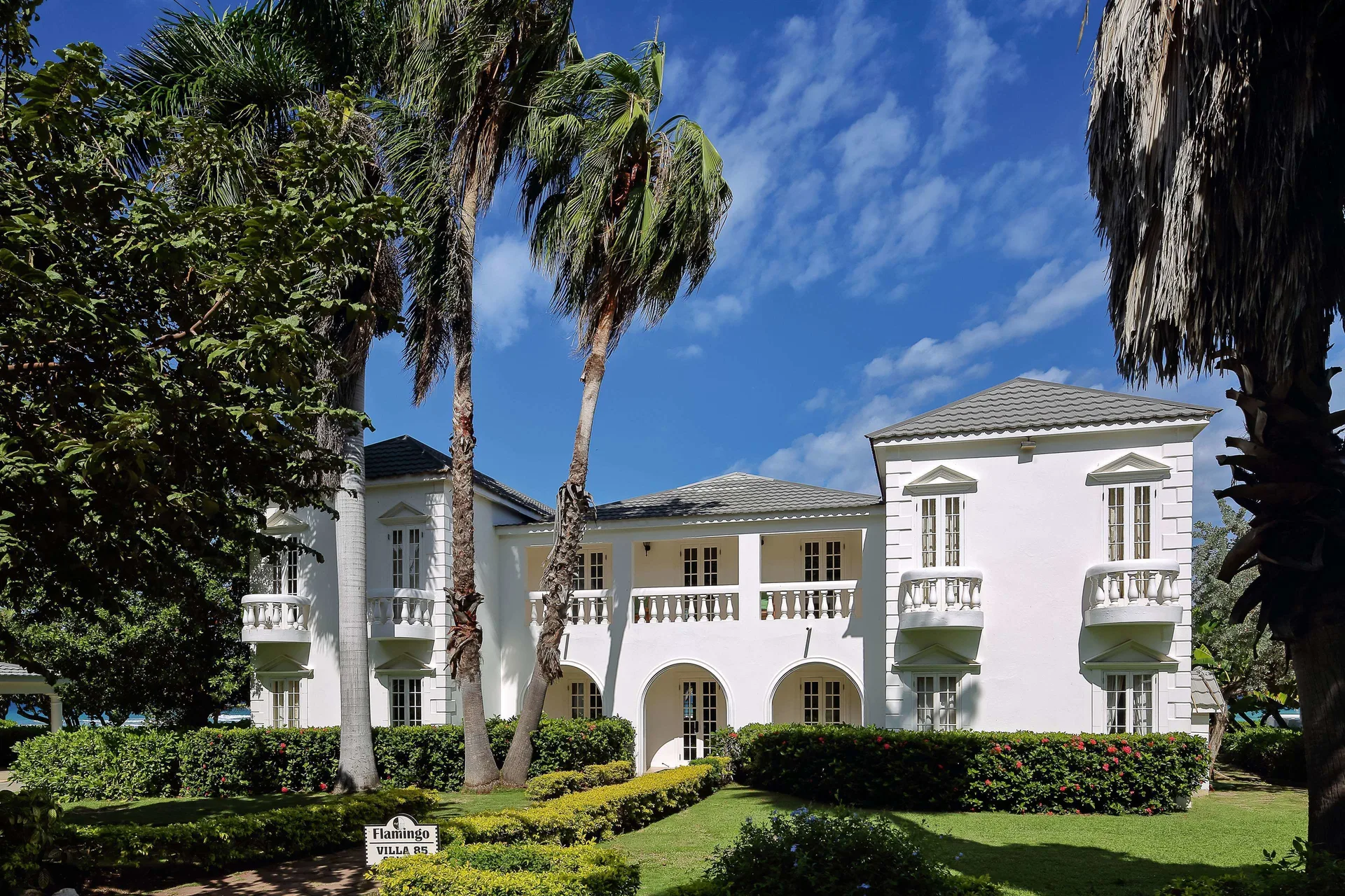 Half Moon luxury beachfront Montego Bay resort with championship golf and tennis facilities
