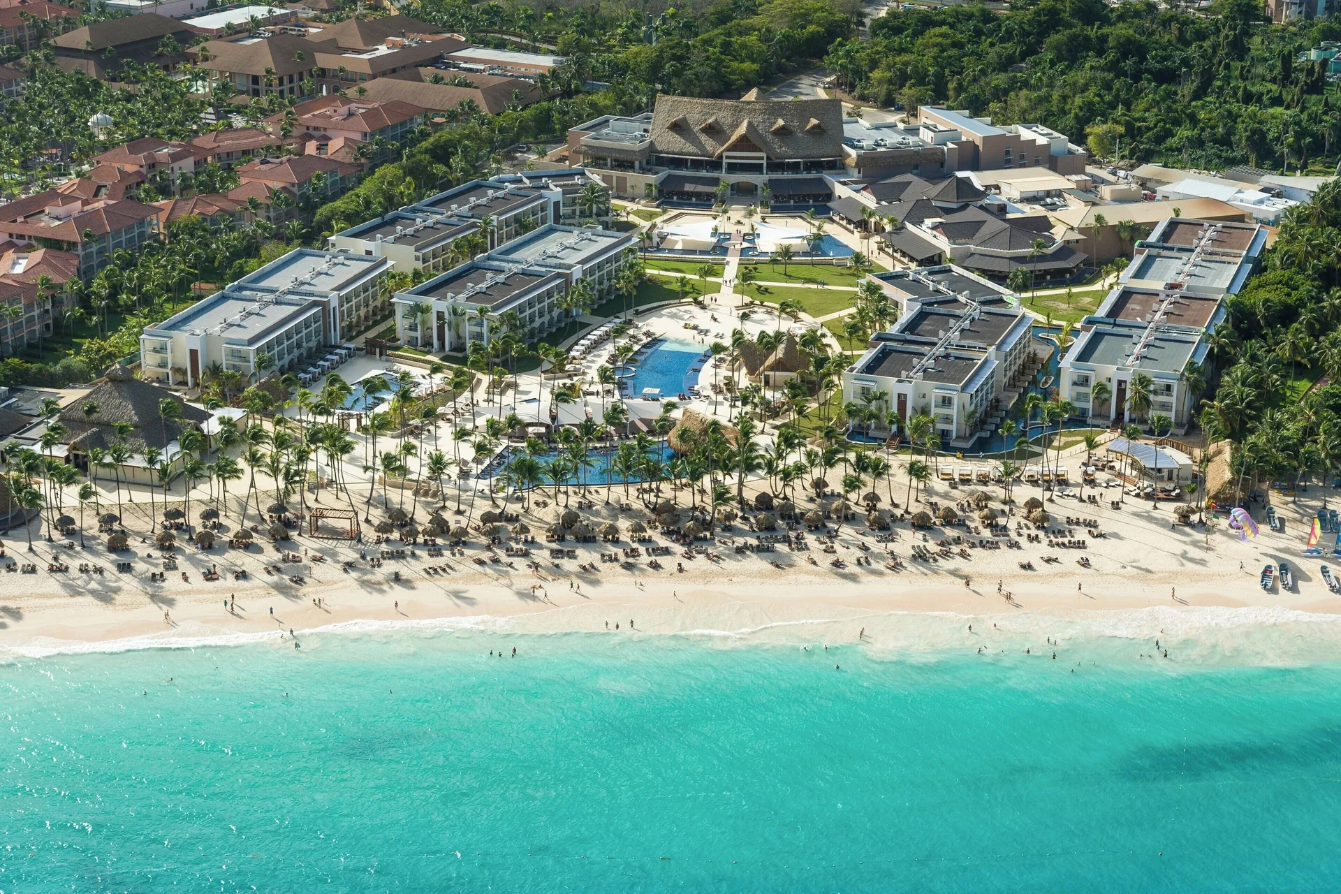 Royalton Punta Cana An Autograph Collection All-Inclusive Resort and Casino with expansive pools, family amenities, and beachfront setting in Punta Cana.