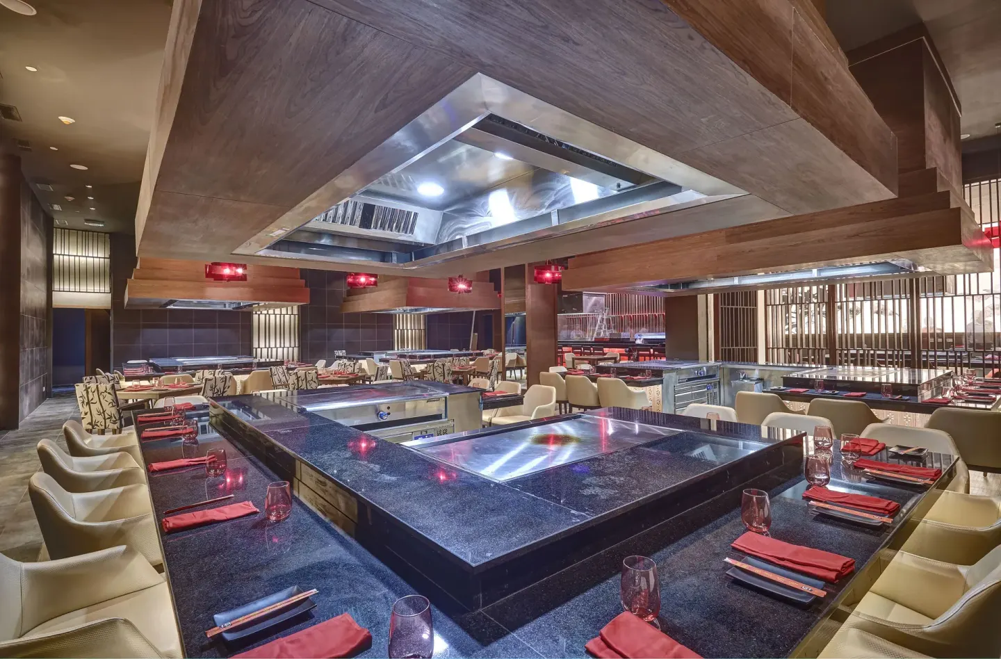 Teppanyaki dining tables with grill stations at Royalton Hideaway Negril.