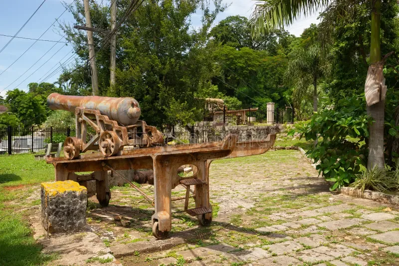 Fort Montego 15 Min Walk