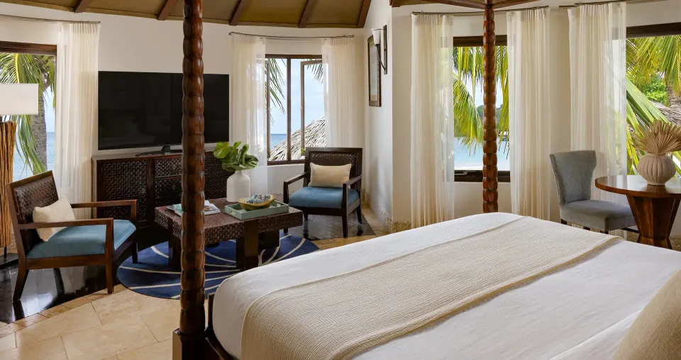 Beachfront Grande Rondoval Butler Suite With Private Pool Sanctuary Official 4