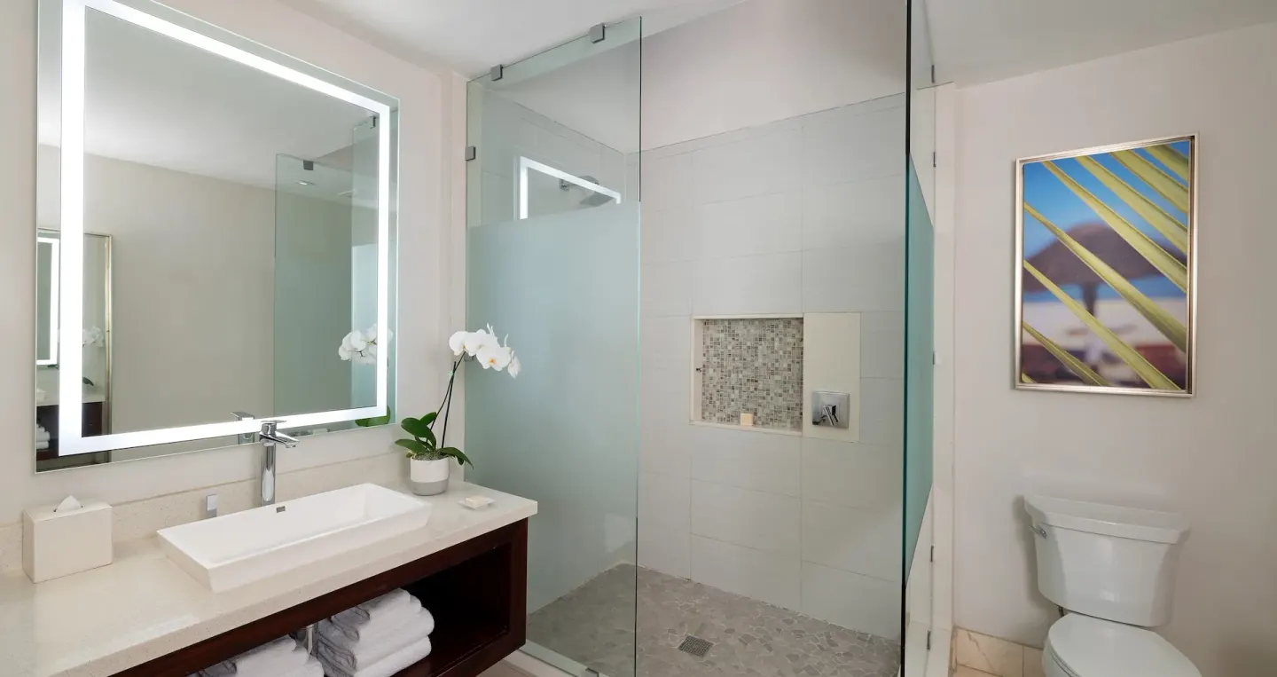Longshore Oceanview Luxury Walkout Room Official 3