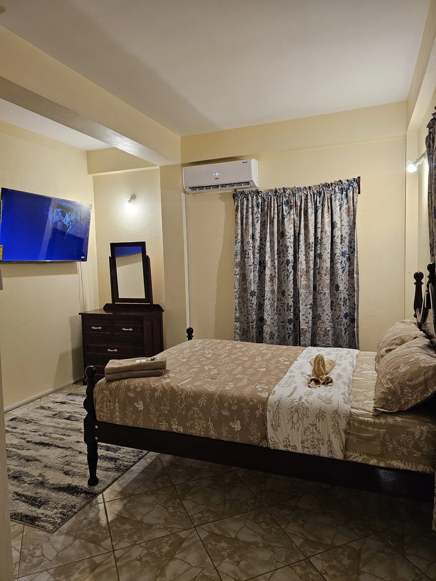 Castle Berry Apartments St Vincent apartment lodging with self-catering comfort and local setting