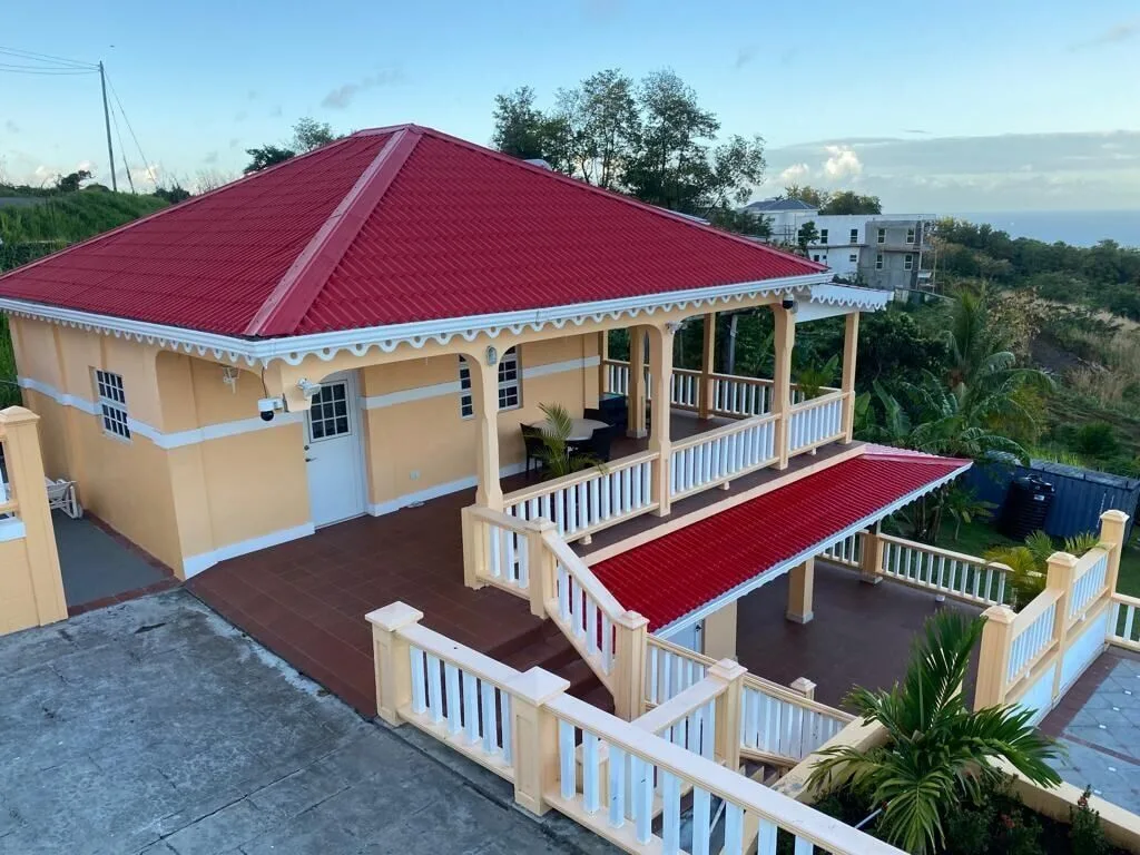 Dalys Luxury Apartments St Vincent self-catering lodging with modern suites and island convenience