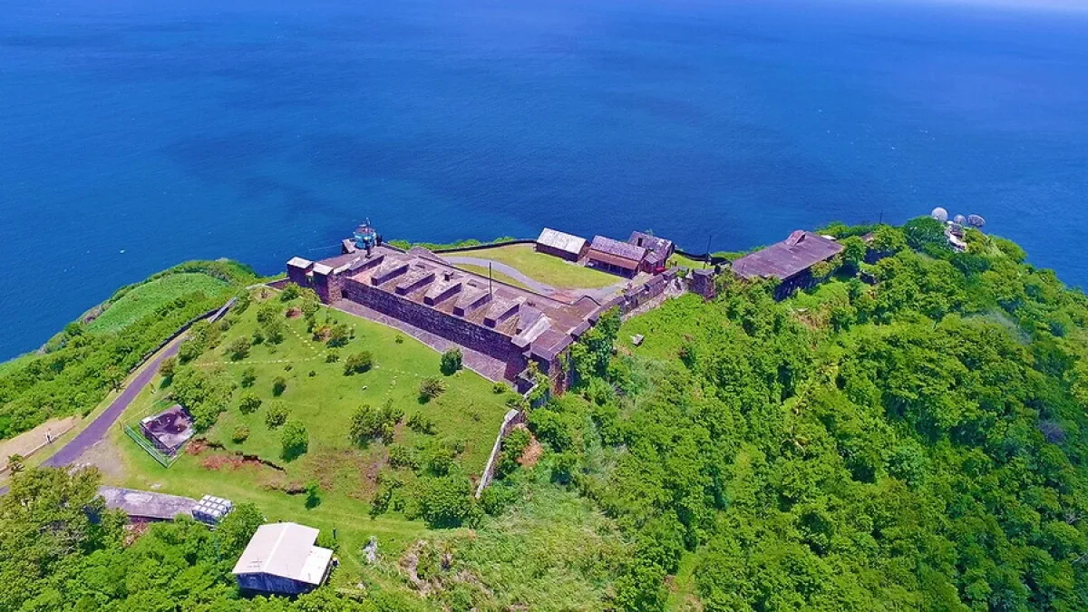 Fort Charlotte 15 Min Drive