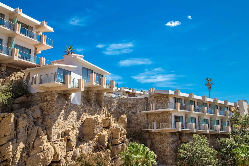 Junior Suite buildings on rocky cliffs at Sandos Finisterra.