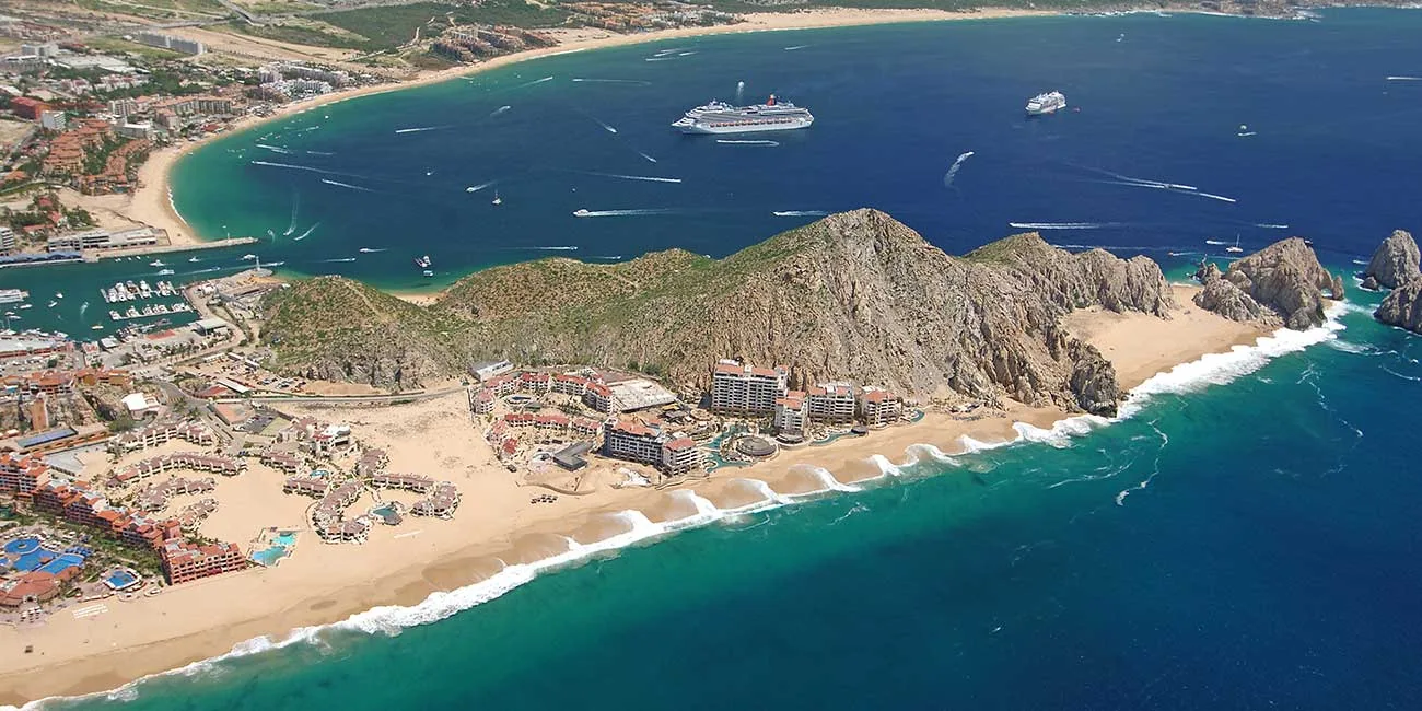 Solmar Beach 10 Min Walk