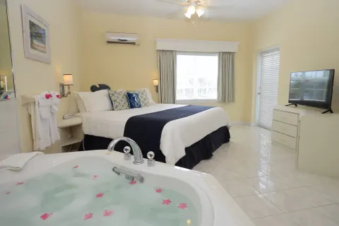 Grand Canal Deluxe Two Bedroom Suite Official 2