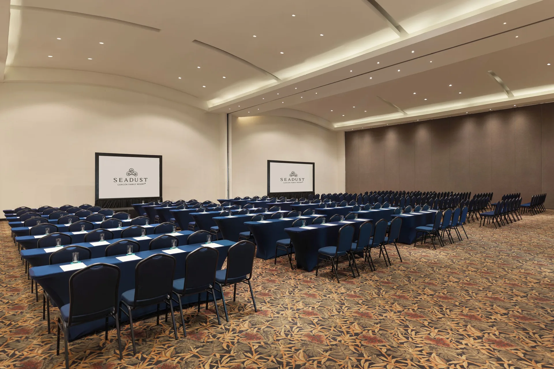 Large conference room with classroom seating at Seadust Cancún Family Resort.