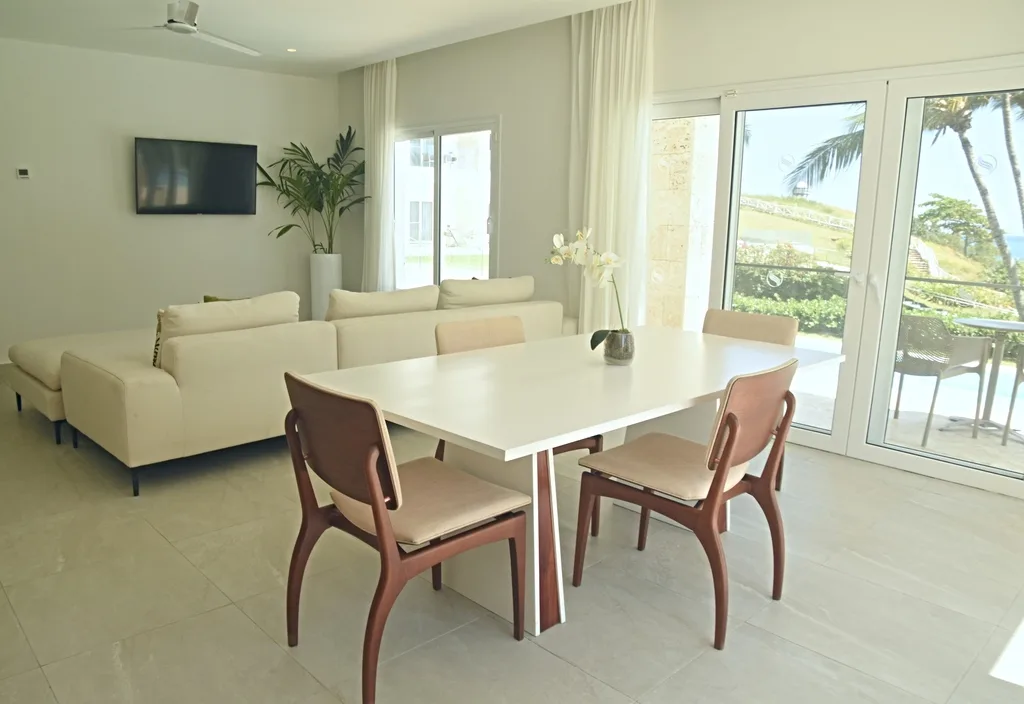 Senator Presidential Suite Private Pool Official 3