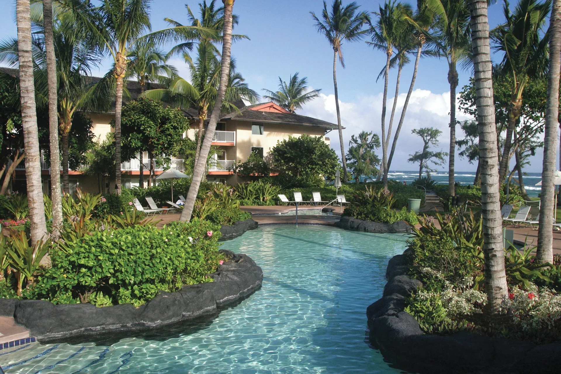 Kauai Coast at the Beachboy oceanfront condo resort with tropical gardens and Coconut Coast location
