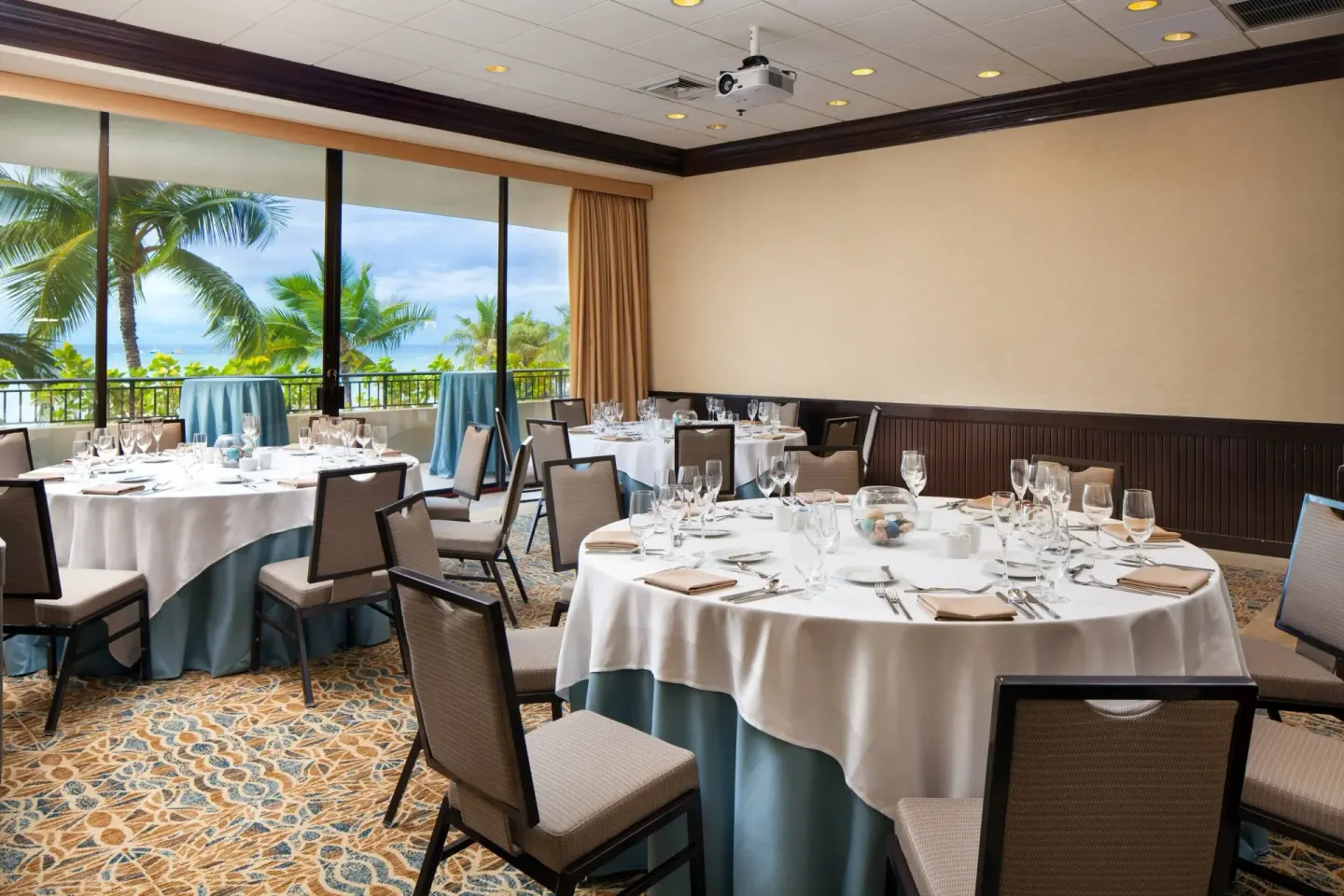 Lanai Room Venue at Sheraton Waikiki Beach Resort