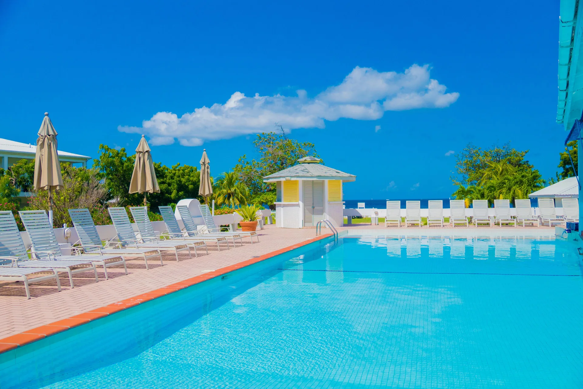 Allamanda Beach Hotel Grenada beachfront property with casual rooms and Grand Anse Beach access