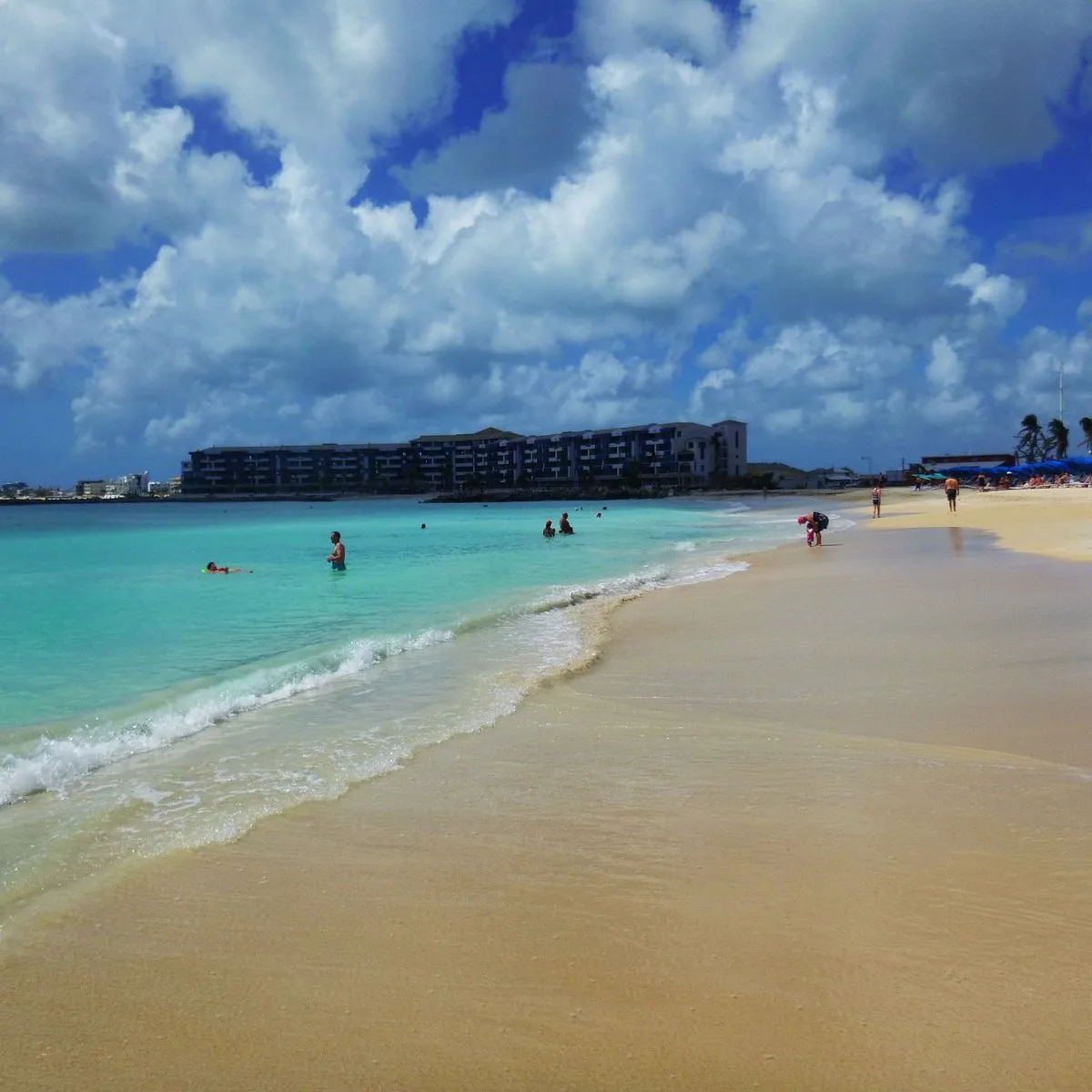 Kim Sha Beach 10 Min Walk