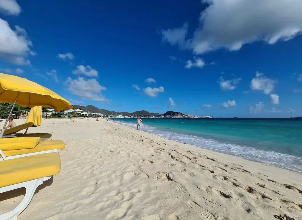 Lay Bay Beach 5 Min Walk
