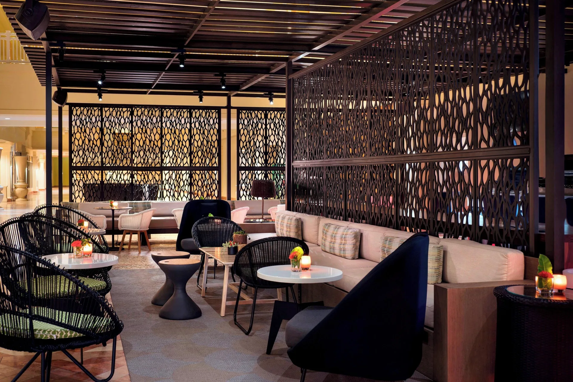 Lobby bar lounge seating at St Kitts Marriott Beach Resort, Casino & Spa.