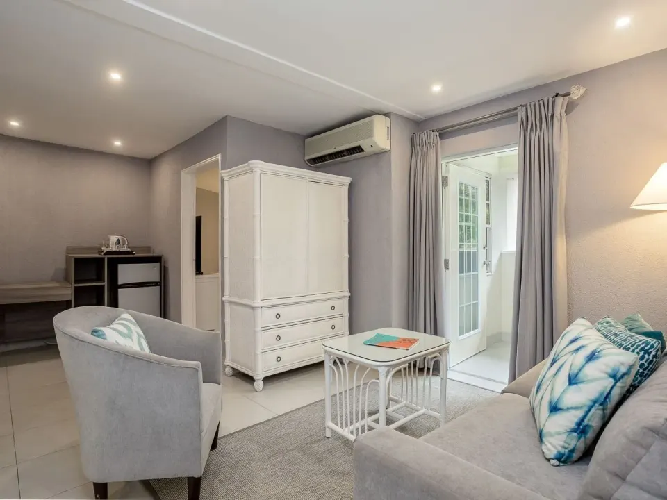 Two Bedroom Suite Official 3