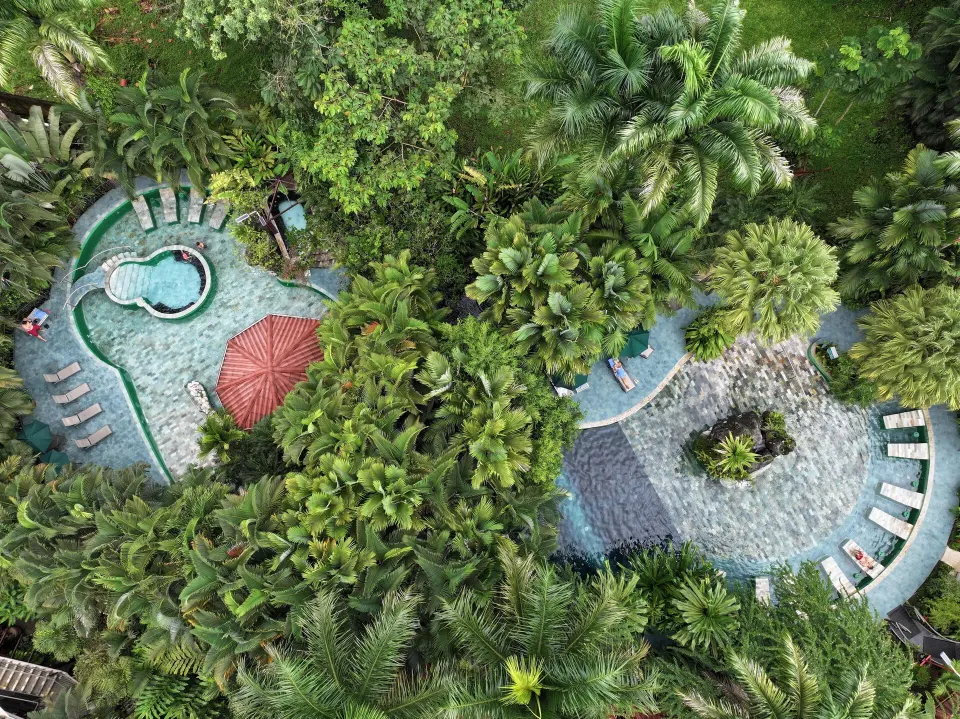 Paradise Hot Springs Thermal Water & Volcano Views resort in La Fortuna